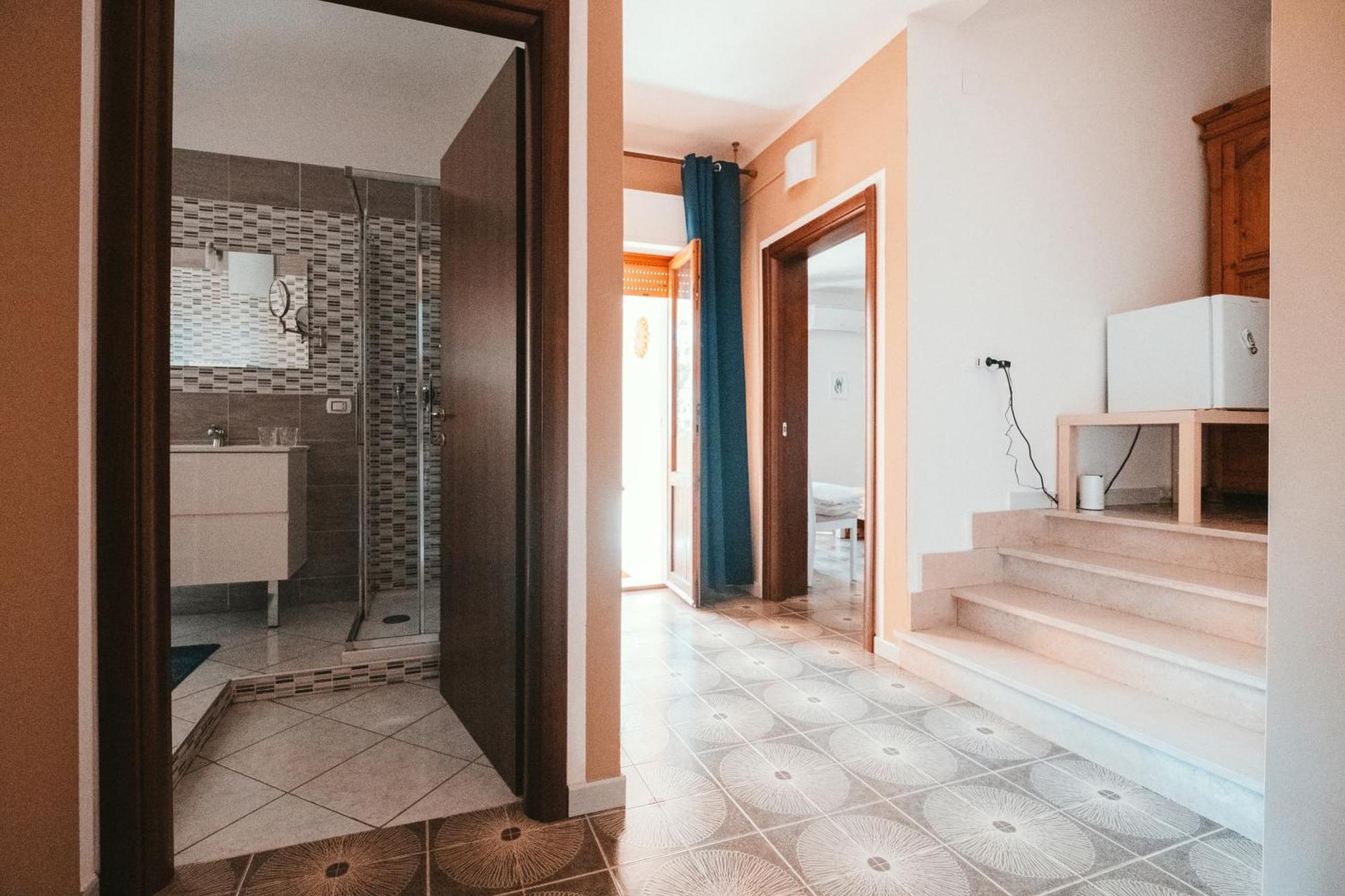 Villa Bella Salmagi - Surya Sardinia Holidays & Yoga カピターナ エクステリア 写真