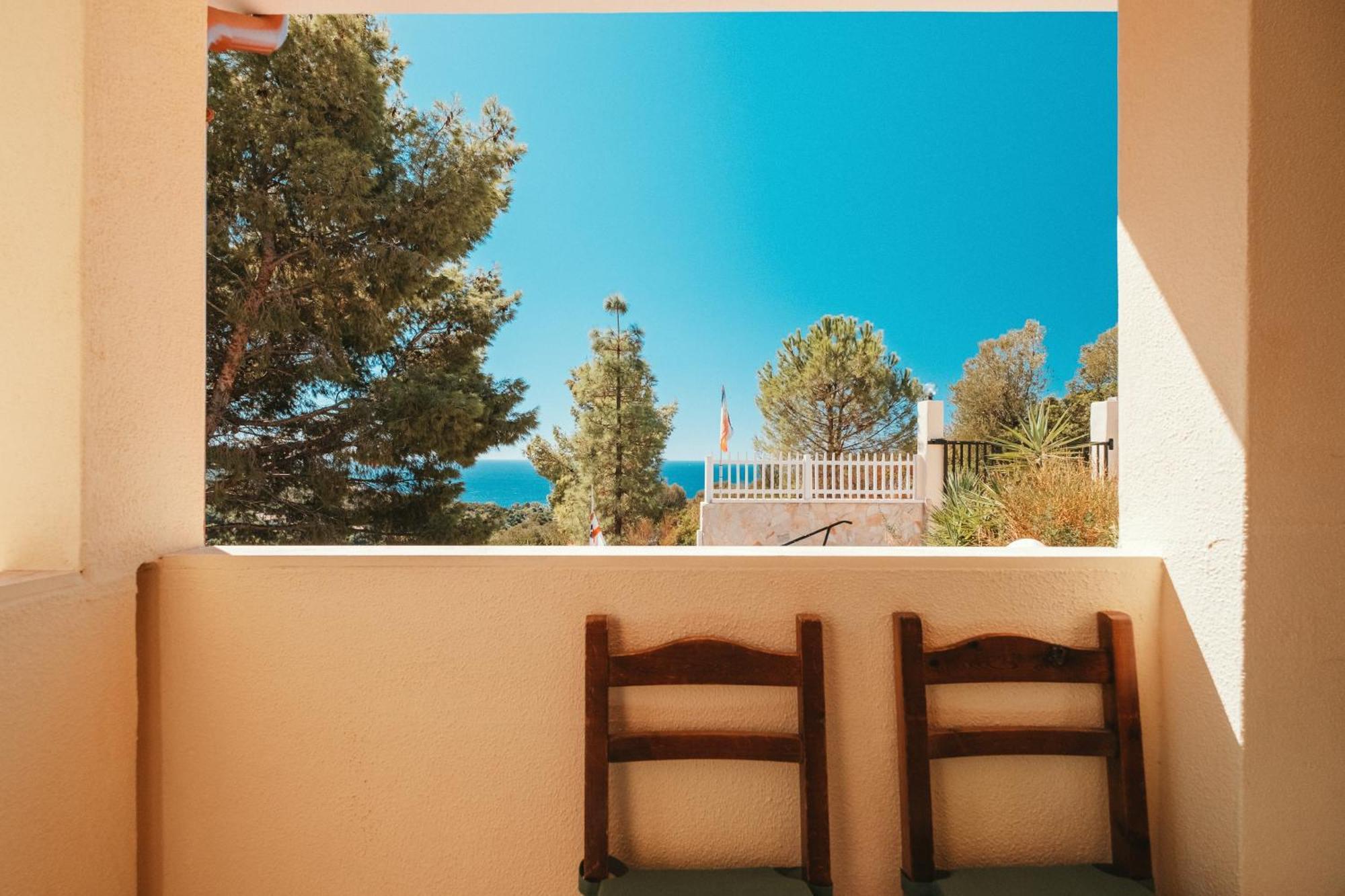 Villa Bella Salmagi - Surya Sardinia Holidays & Yoga カピターナ エクステリア 写真