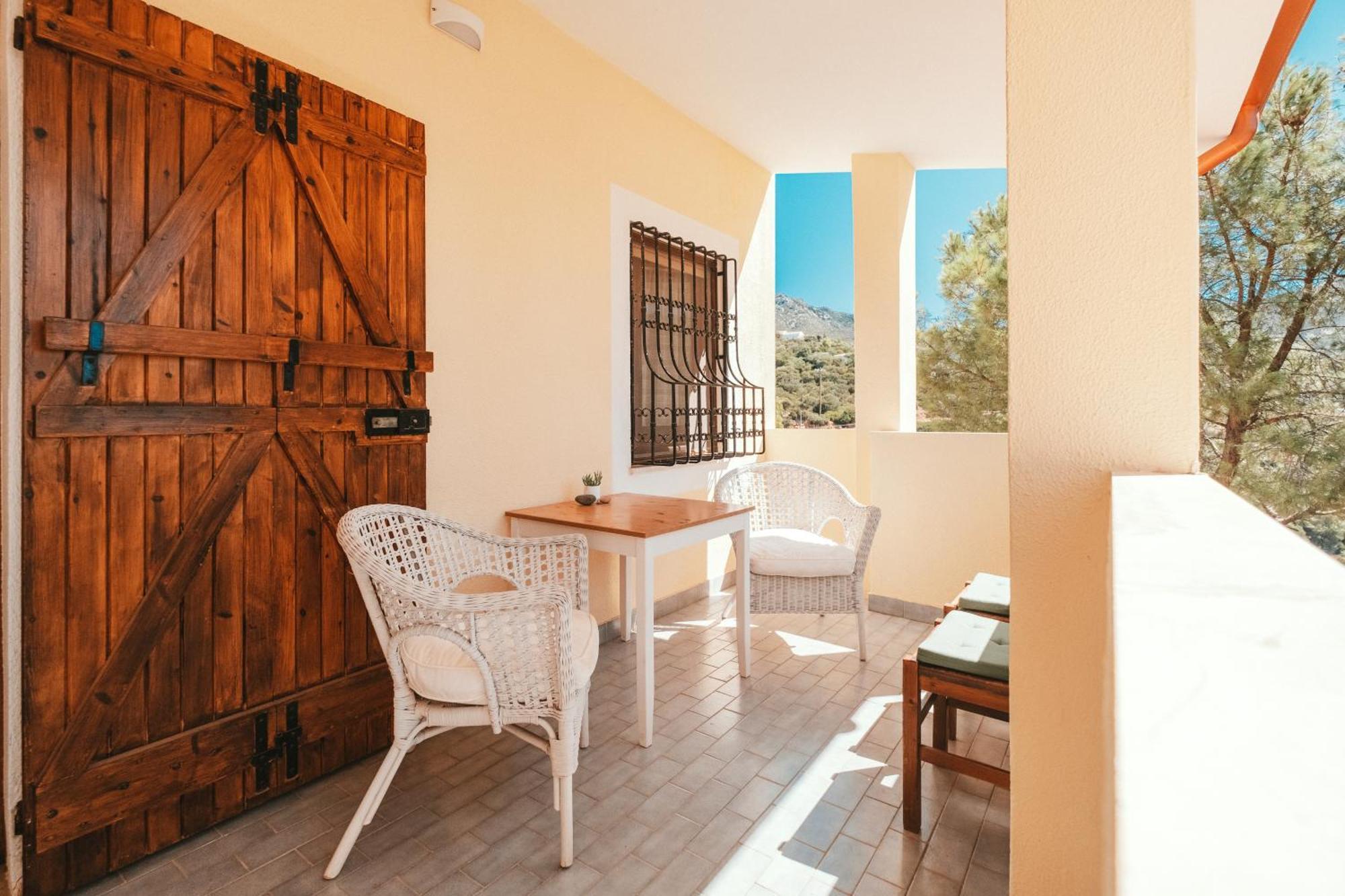 Villa Bella Salmagi - Surya Sardinia Holidays & Yoga カピターナ エクステリア 写真
